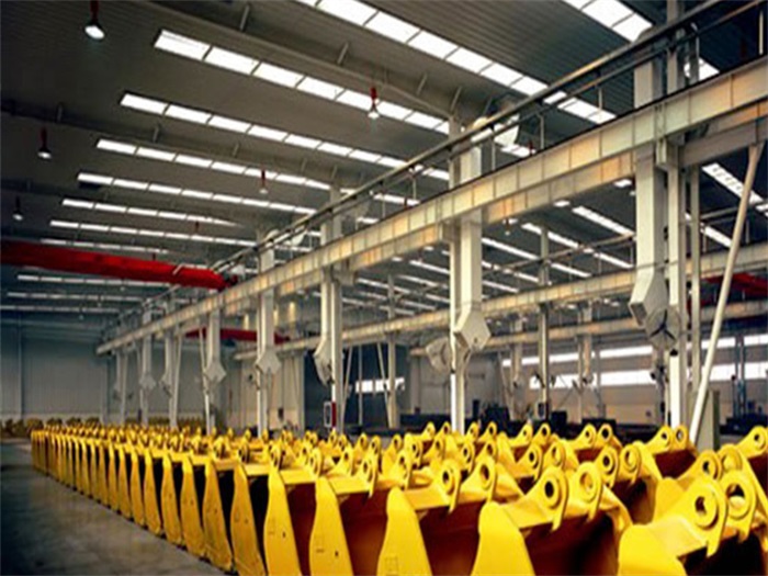 西青徐工集团挖掘机装配车间